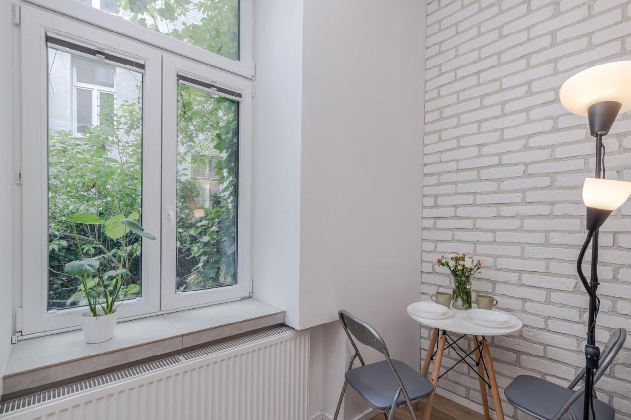 Parkside Fresh Apartments - Old Town Guesthouse - By Upstairs Krakov Exteriér fotografie