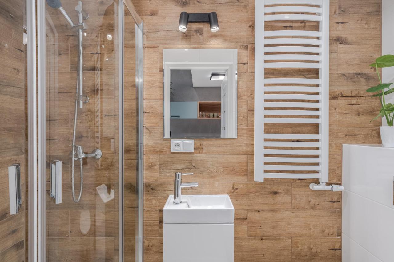 Parkside Fresh Apartments - Old Town Guesthouse - By Upstairs Krakov Exteriér fotografie